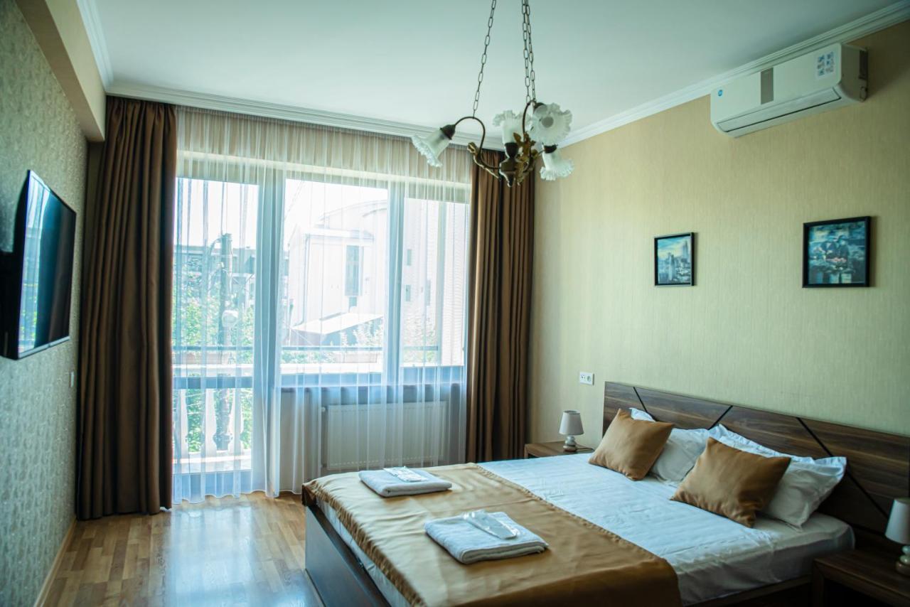 Midtown-Vera Tbilisi Exterior foto